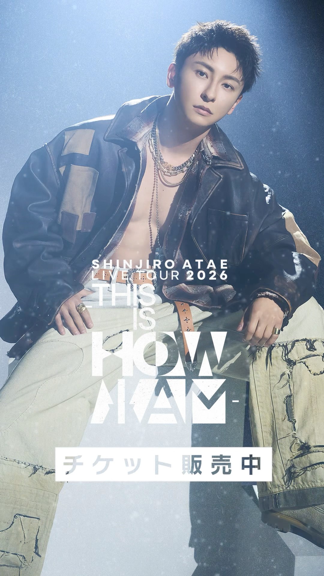 與真司郎 THIS IS WHO I AM 写真集 Anniversary Album 『THIS IS WHO I