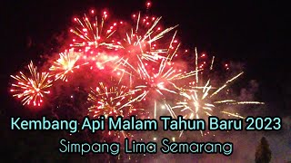 Pesta Kembang Api Malam Tahun Baru 2023 di Simpang Lima Semarang