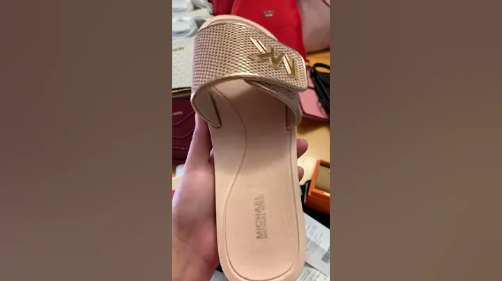 michael kors slide blush