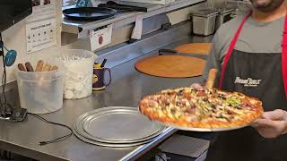 ROUND TABLE PIZZA #usa #pizza #pizzalover #food #italianfood #california #fastfood #pizzalover #lodi