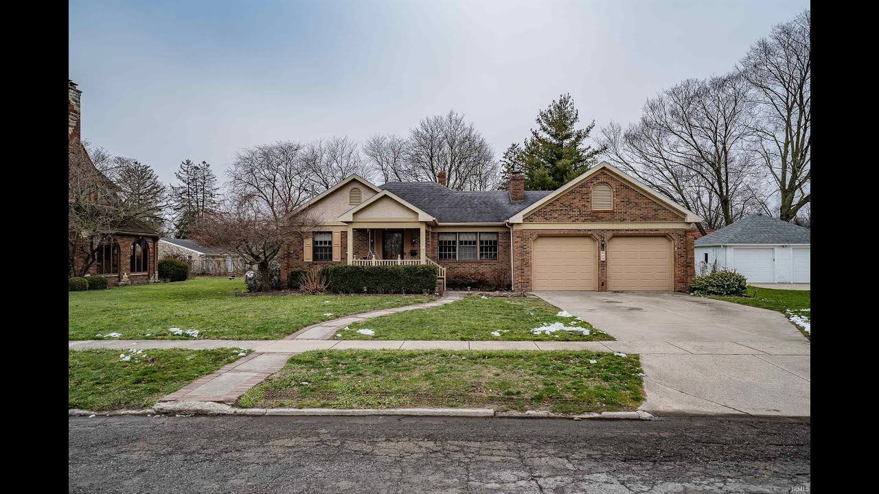 909 Midway Drive, Auburn, IN, 46706 Tour - $359,900