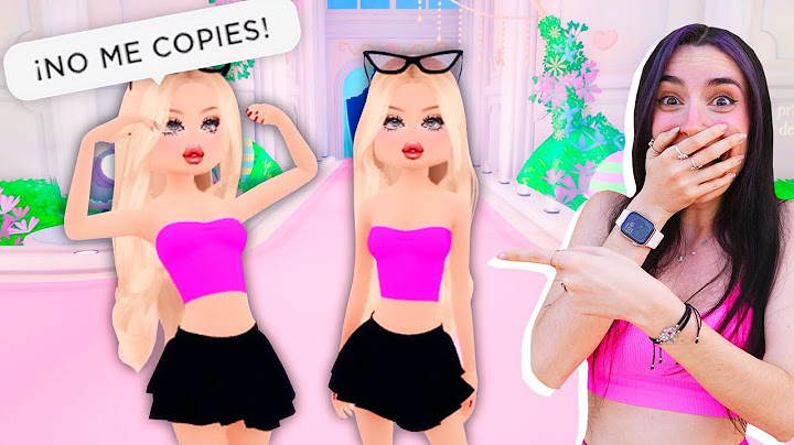 COPIANDO OUTFITS EN DRESS TO IMPRESS ROBLOX