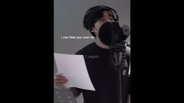Jungkook struggling to sing left and right 🥺 #shorts