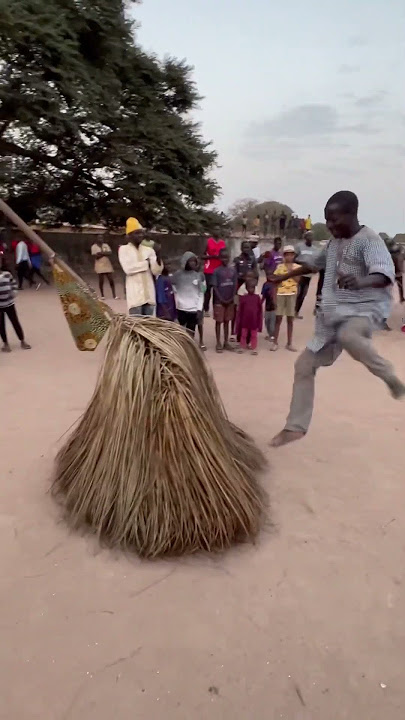 Documentando en África. Etnia Djola. Ritual Kumpo. Senegal. Casamance!