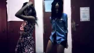 Sluty Sexy Hot Nigerian American university Girls Dancing to Wa Gbowo Mi by Zyhno Spikes