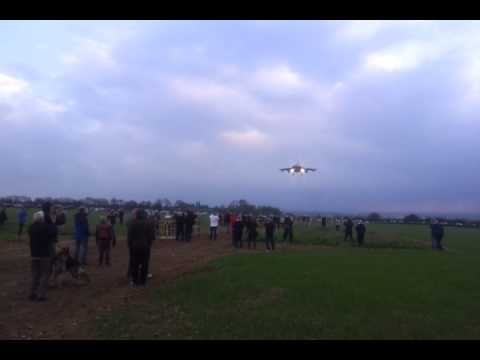 Tornado GR4 Landing Overhead!