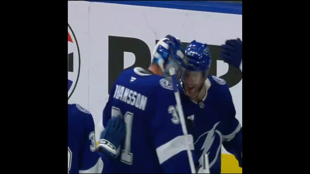 The Lightning win a THRILLER in the shootout! ⚡️Lightning vs Canadiens