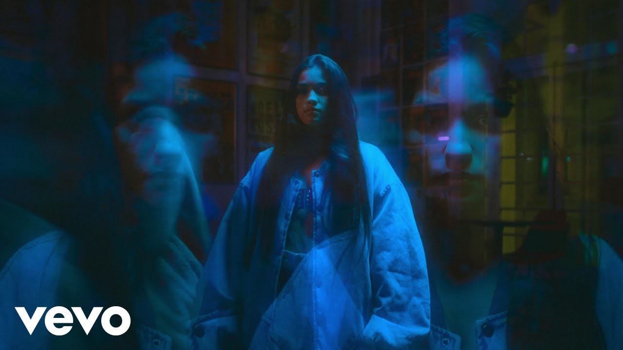 在 YouTube 上观看 Diana Lima - Domingo de Manhã (Visualizer) 在 YouTube 上观看 Diana Lima - Domingo de Manhã (Visualizer)