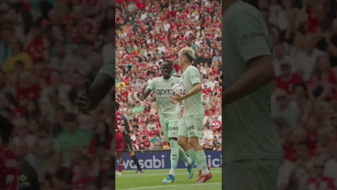 Le penalty de Golovin face à Liverpool (2-3) - AS MONACO
