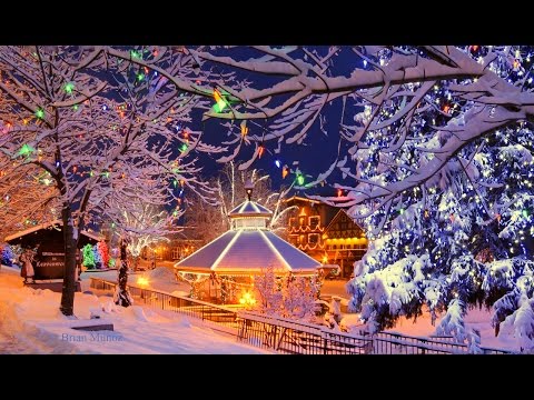 Video: Kota Natal di Busch Gardens Williamsburg