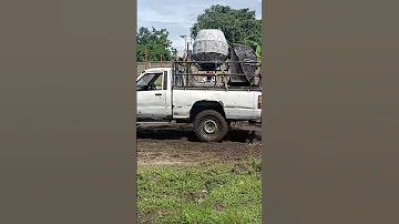 Kwa Mahitaji Umwagaji Wa Zege Vijana Wa Kazi Na Mashine Zote Zinapatikana 