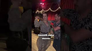 Salsa Sparks  #dance #bachatainstructor #salsadancing#bachata#dancer #learnsalsala  #salsainstructor