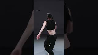 incredible dance moves by Debby you can't miss! 😲 #debby #choreography