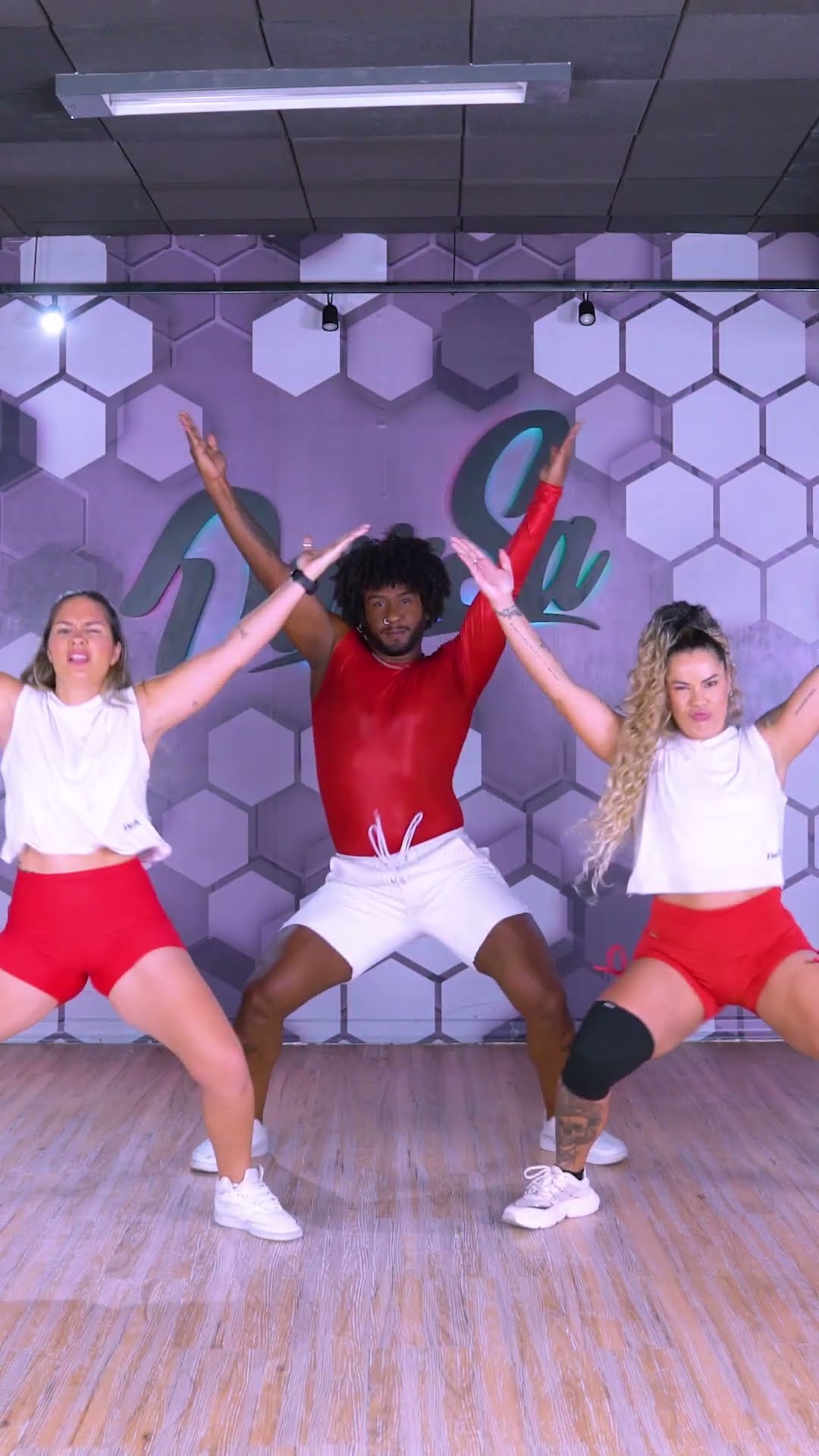SEQUÊNCIA STRIPTEASE - PEDRO SAMPAIO feat MC GW, MC Talibã, MC Debby - Dan-Sa (Coreografia) #shorts
