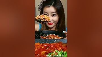 Spicy noodles with kimchi🇰🇷🍯🌿