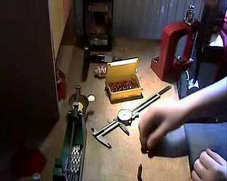 Reloading Rifle Ammunition  part 3/4