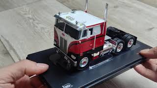 PETERBILT 352 PACEMAKER 1979 AMERICAN TRUCK SCALE DIECAST MODEL 1:43 IXO UNBOXING