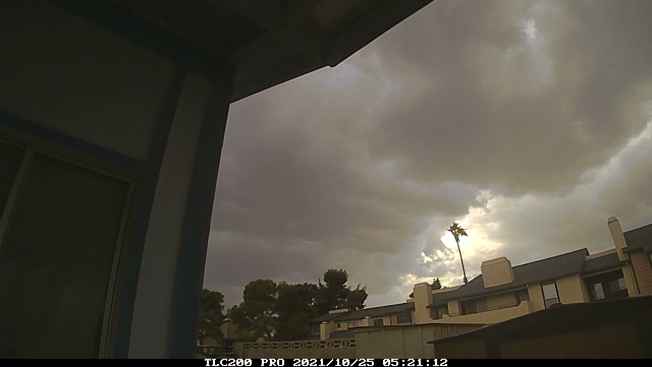 TIME LAPSE: Clouds Rolling In Ahead Of Rain October 25, 2021 - YouTube