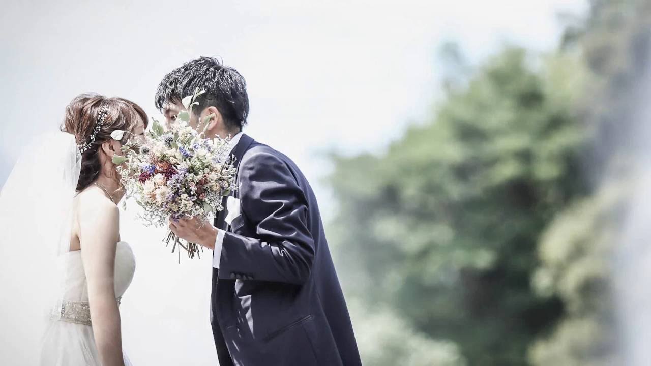 結婚式エンドロールの自作で必要なのは 注意すべきポイント 簡単な作り方まとめ Marrying マリーング