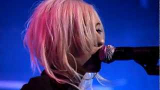 Video thumbnail of "The Veronicas - 9. Hook me up (Live Revenge is Sweeter Tour)"
