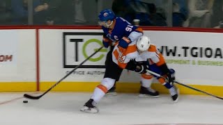 Tavares unstoppable in setting up Islanders OT goal