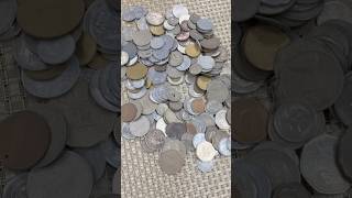 Килограмм монет на аукцион в Израиле с шекеля