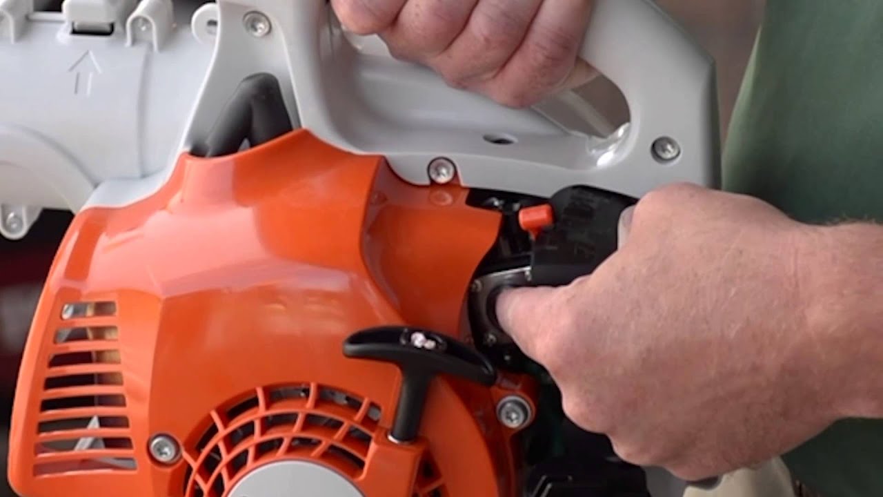 How to Start Stihl Leaf Blower - YouTube