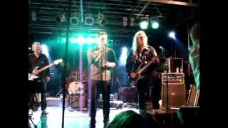 Dream Police - Hot Legs (live, 2009)