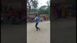 Maa Teri Ungali Pakad Ke Chala😳😳Best Dance.Ajay Kumar.. Akbar Dekhe Dancer Sanatan..👍😯 Maa Teri Ungali Pakad Ke Chala😳😳Best Dance.Ajay Kumar.. Akbar Dekhe Dancer Sanatan..👍😯