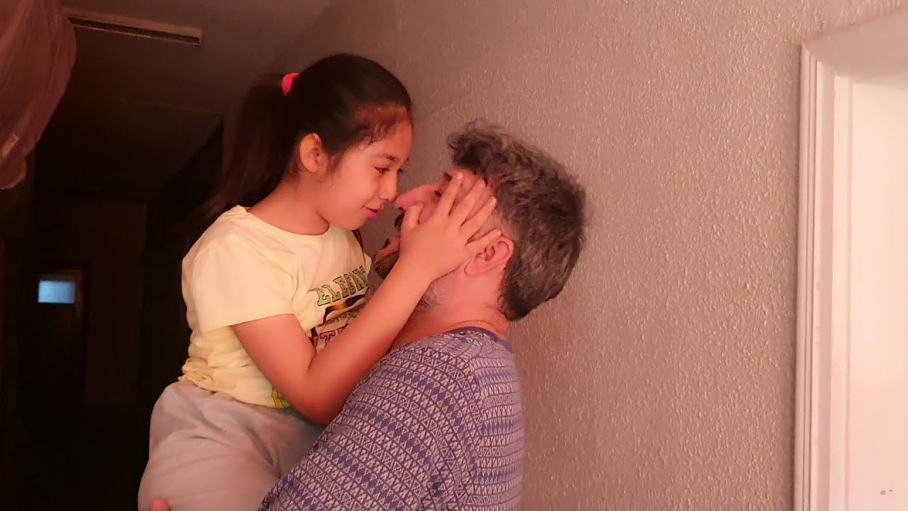 BABASI ELİF'E HAYALET ŞAKASI YAPTI #reels #kızım