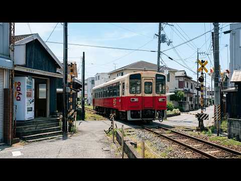 Japan's shortest railway is just like a theme park! - YouTube