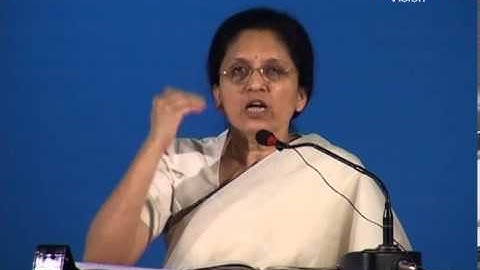 Bhagavad Gita Chapter 2A   Freedom through Knowledge Part  03 6