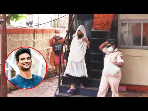 YRF Casting Director Shanoo Sharma Spotted At Police Station In Sushant Singh Rajput's Case