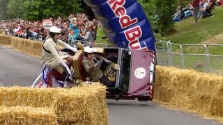 Best Crashes from Red Bull Soapbox Race London 2015