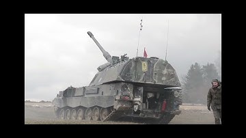 German PzH 2000 155mm Self-Propelled Howitzer - Bundeswehr Training Firing and Reloading #artillery