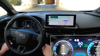 Toyota C-HR 2024: semi-autonomous driving. Adaptive Cruise Control + Lane Trace Assist. Auto-Pilot