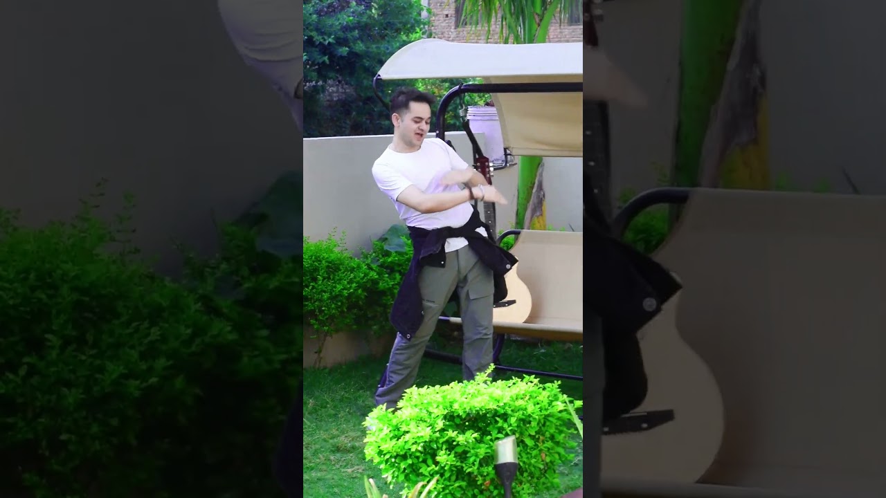 Shaky Dance| Trending Marathi Song 2025 | Kaju Freestyle Fun