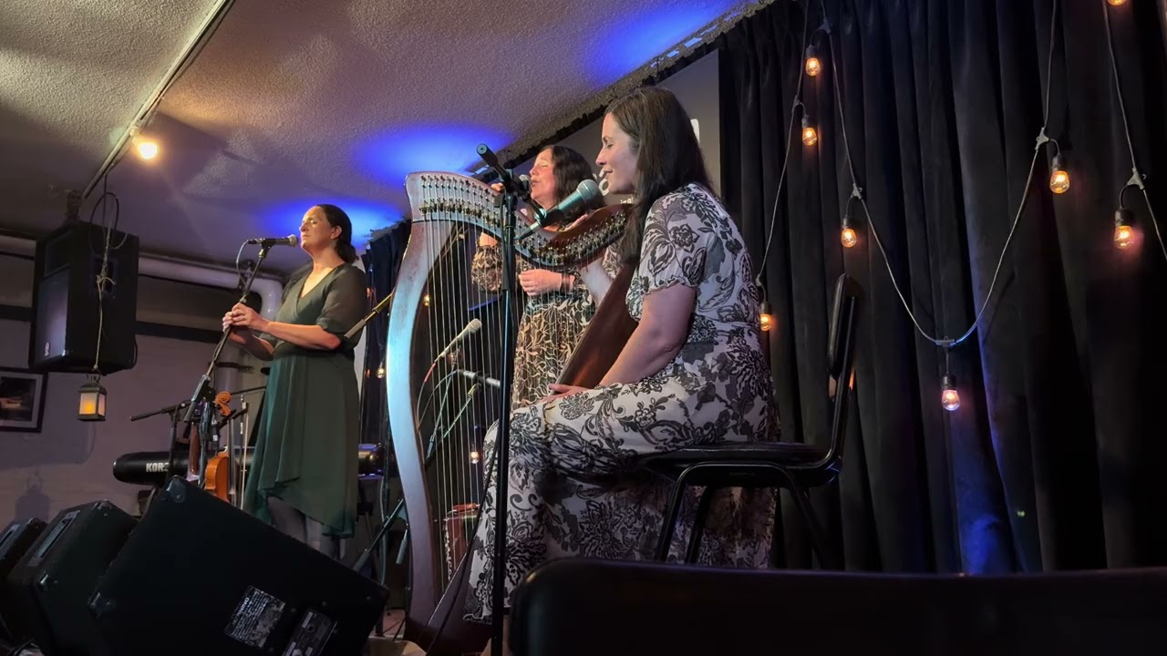 The Henry Girls - Here Beside Me