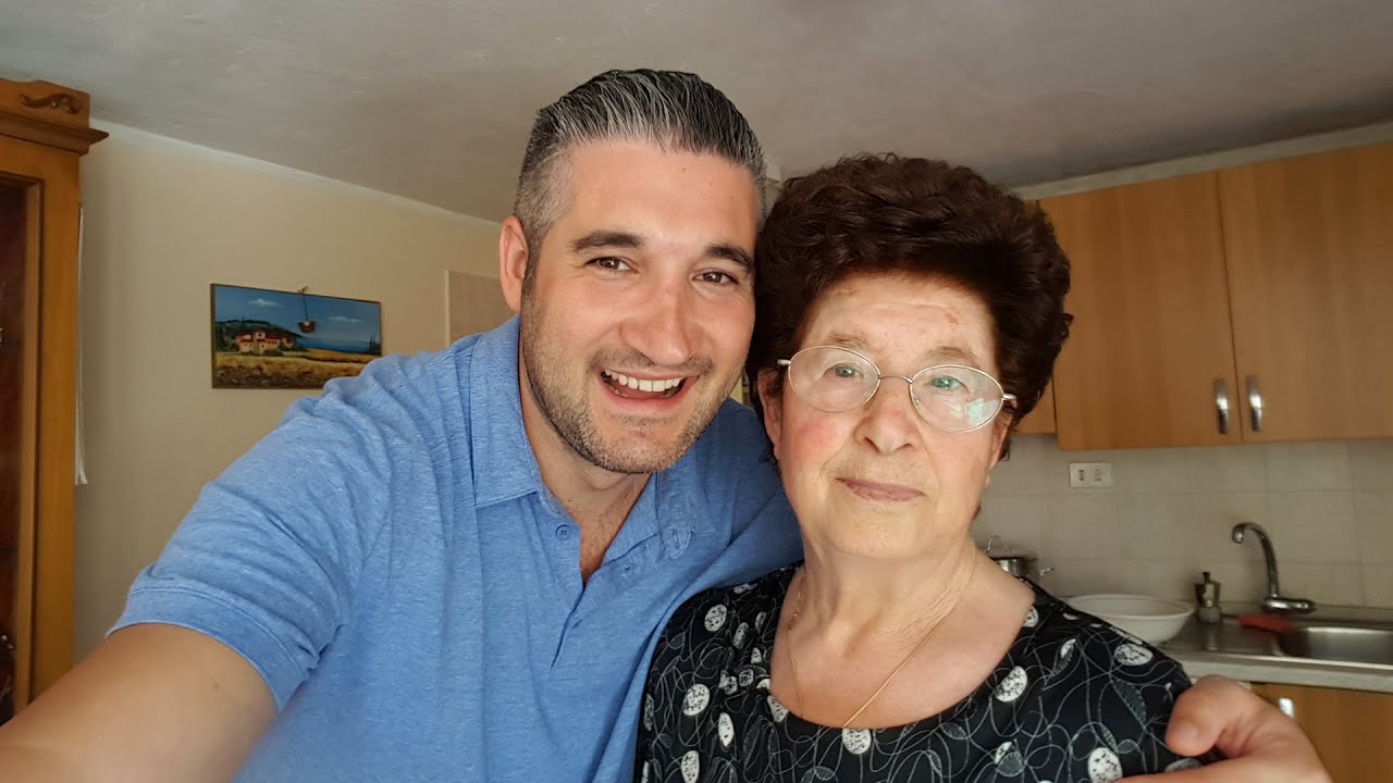 ABRUZZO ITALY | The Aussies Arrived in ITALY | Italian Nonna Cooking Lunch | Vincenzo