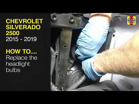 Chevrolet Silverado 2500 (2015 - 2019) - Replace the headlight bulbs