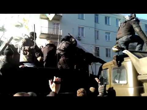 უმაღლეს რადასთან ახლოს 2 ათასამდე მომიტინგესა და პოლიციას შორის შეტაკება მოხდა