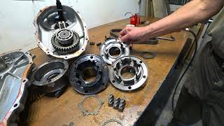 видео: Раздаточная коробка Volkswagen Amarok ( Фольксваген Амарок ). Устройство и проблемы картинка: Раздаточная коробка Volkswagen Amarok ( Фольксваген Амарок ). Устройство и проблемы