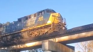 CSX AC44CW 446 Leads A Weird L646 With a Weak K5LA + Flared SD70MAC