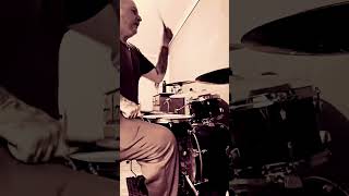 #grooveoftheday #hardcore #2026 #drums #youtubeshorts #drumming #drummer #hardcoremusic #ilovedrums