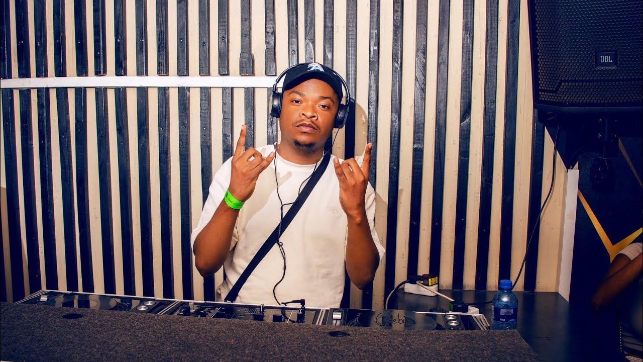 AMAPIANO MIX De Mthuda DBN GOGO DJ Stokie Mixed BY DJ PRESSTO