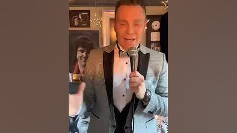 Gordon Hendricks is Elvis  Lock down live video