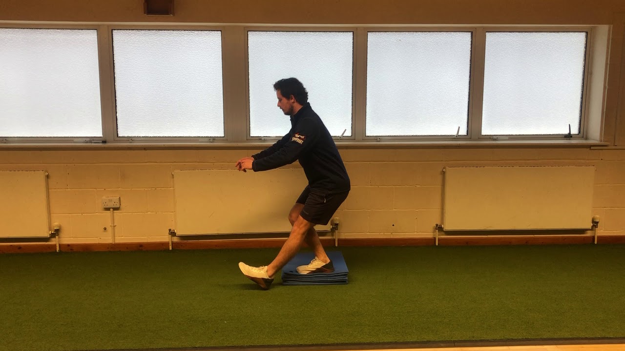 Single leg squat low box - YouTube