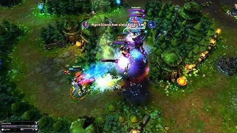 Riven Triple Kill - Wins Team Fight for the Team!