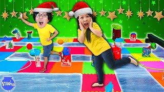 Christmas GIANT BOARD GAME Challenge with MYSTERY PRIZE PRESENTS! by The Studio Space 87,805 views 5 months ago 17 minutes