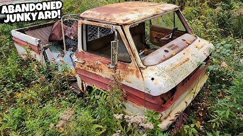 Exploring an ABANDONED JUNKYARD